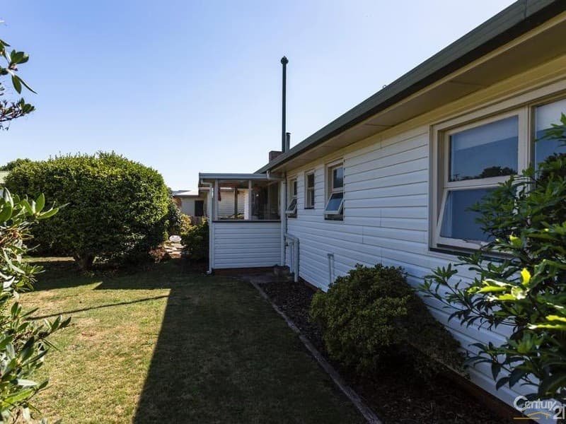 1 Watkinson Street, Devonport, TAS, 7310, Devonport - Thumbnail 6