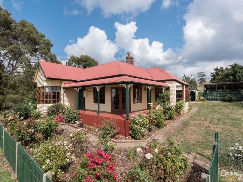 220 Cradle Mountain Road, Wilmot, TAS, 7310, Wilmot - Image 1