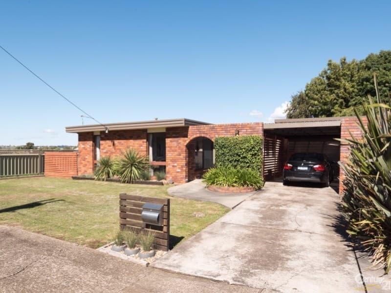 2 Greenway Court, Devonport, TAS, 7310, Devonport - Thumbnail 2