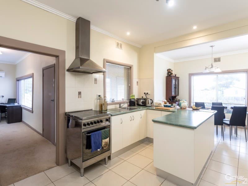 55 Watkinson Street, Devonport, TAS, 7310, Devonport - Thumbnail 4