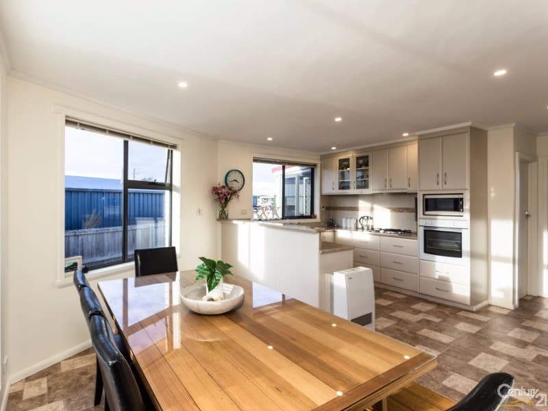 3 College Court, Devonport, TAS, 7310, Devonport - Thumbnail 2