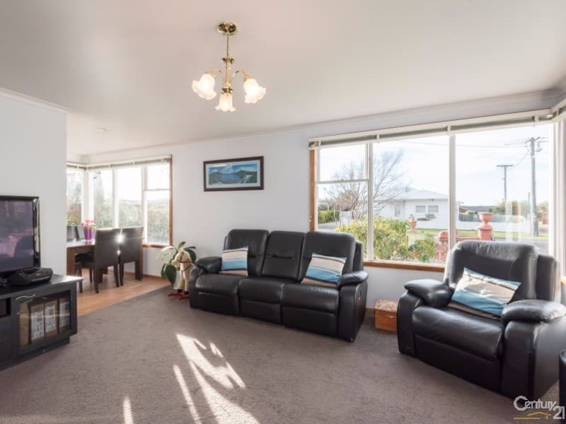 29 Nicholls Street, Devonport, TAS, 7310, Devonport - Thumbnail 4