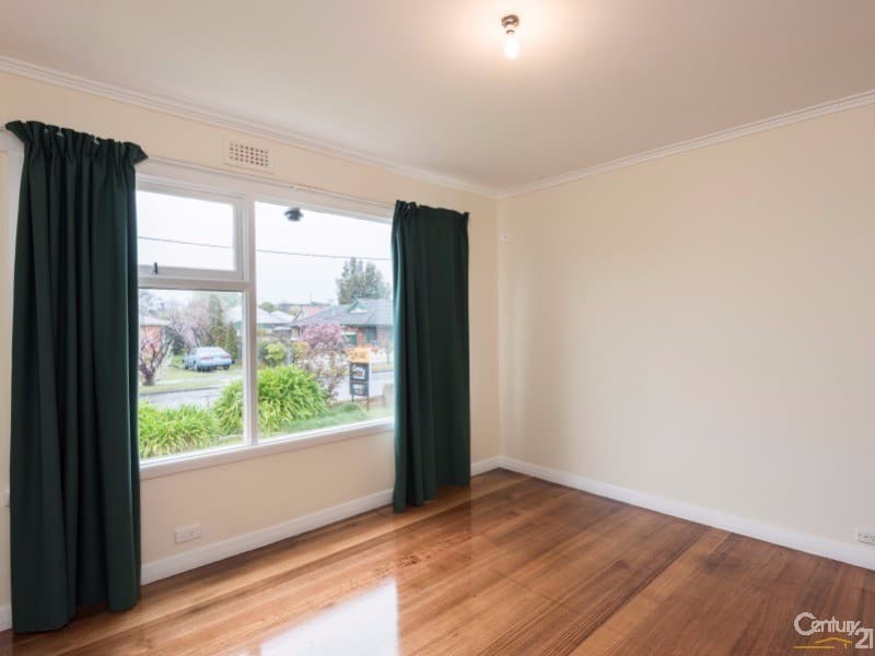 3 Highview Crescent, Devonport, TAS, 7310, Devonport - Thumbnail 6