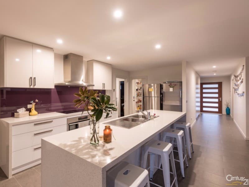 8 Washington Drive, Devonport, TAS, 7310, Stony Rise - Thumbnail 2