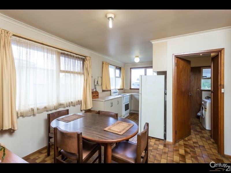 2 Valley Road, Devonport, TAS, 7310, Devonport - Thumbnail 2