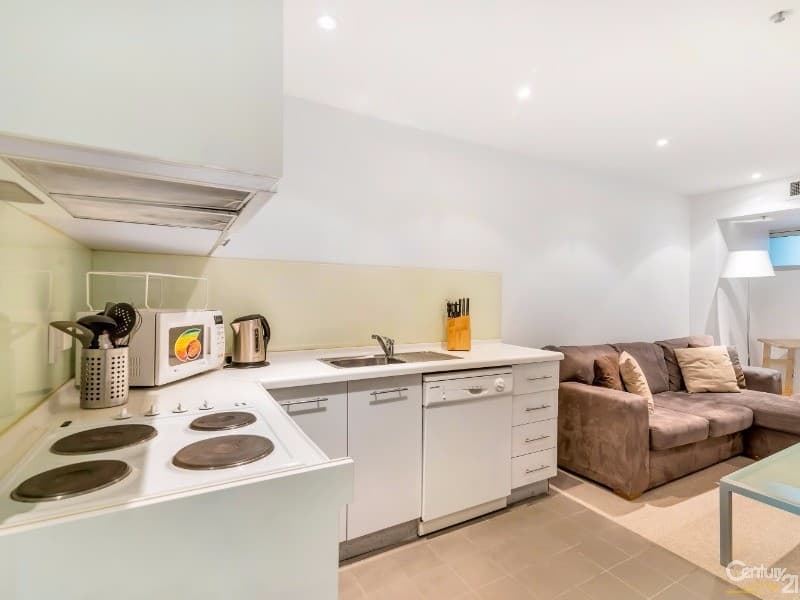 5 Byron Street, Glenelg, SA, 5045, Adelaide - Thumbnail 5