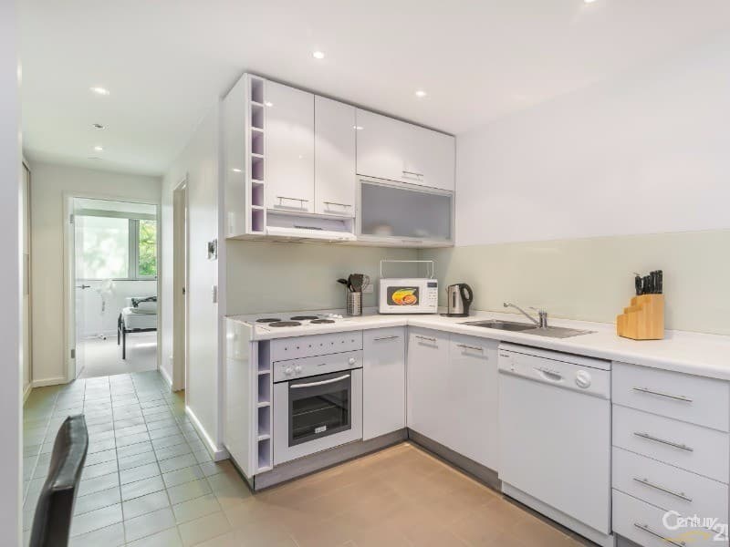 5 Byron Street, Glenelg, SA, 5045, Adelaide - Thumbnail 6