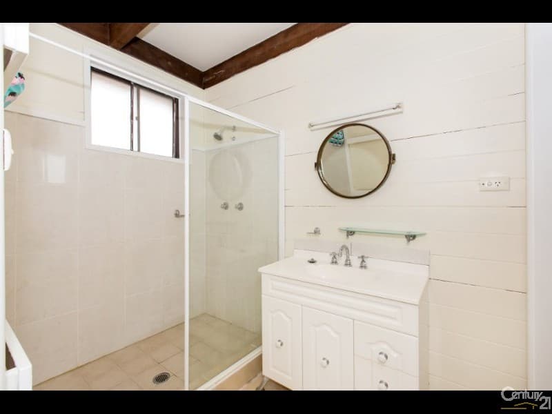 4 Sevenoaks Crescent,, Bass Hill, NSW, 2197, Bass Hill - Thumbnail 8