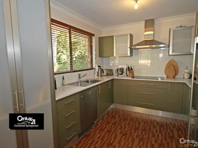 14 Linksview Rd, Springwood, NSW, 2777, Springwood - Thumbnail 4