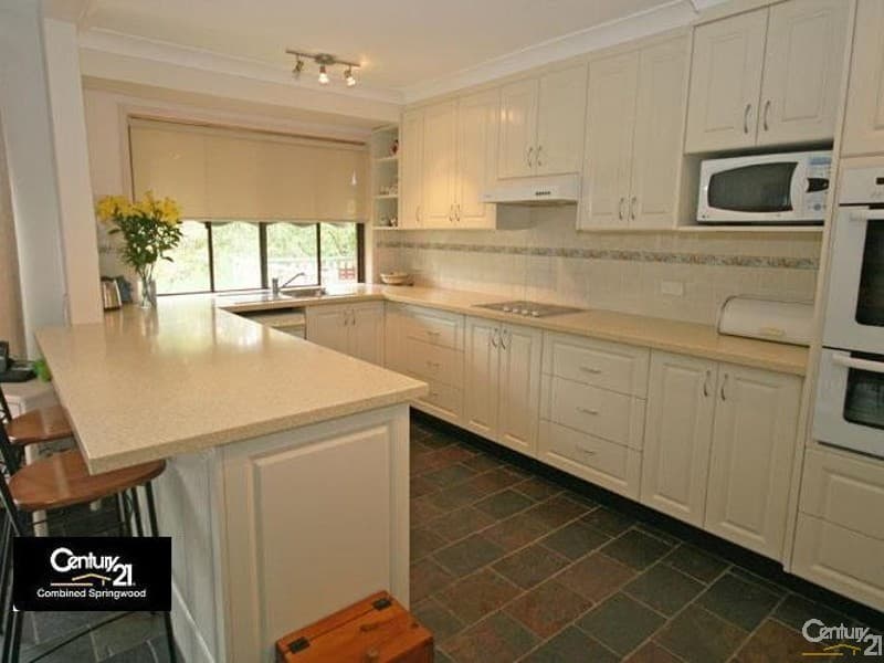 2 Florey Cres, Springwood, NSW, 2777, Springwood - Thumbnail 5