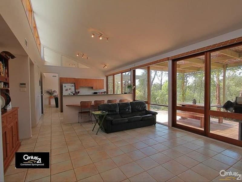 64 Coolabah Rd, Valley Heights, NSW, 2777, Valley Heights - Thumbnail 4