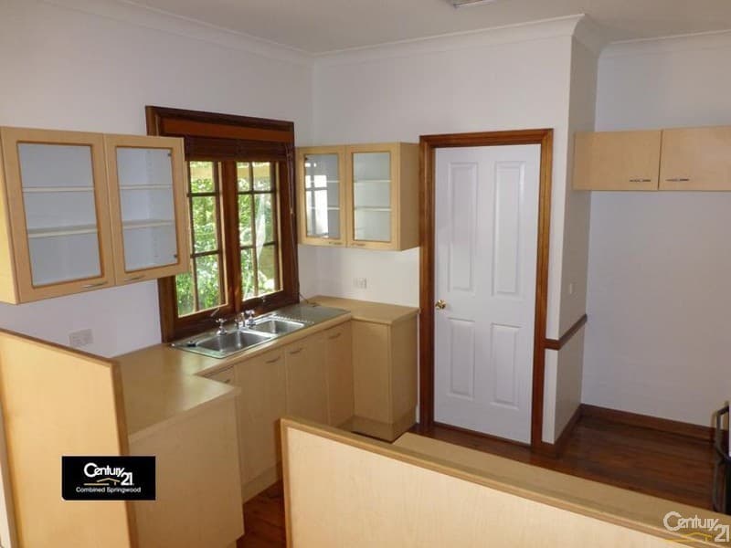 26 Boland Ave, Springwood, NSW, 2777, Springwood - Thumbnail 4