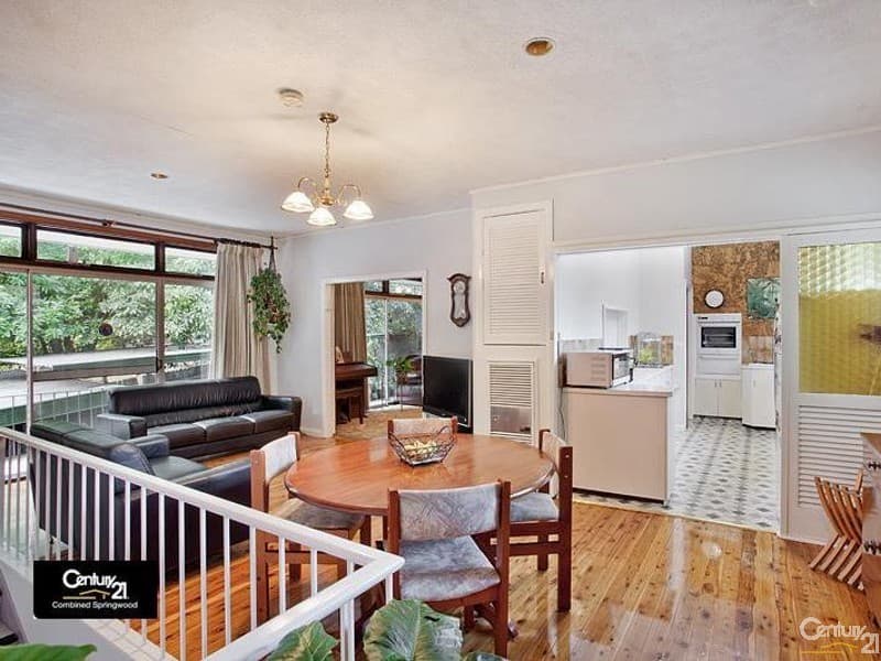 5  Northview Close, Niagara Park, Springwood - Thumbnail 5