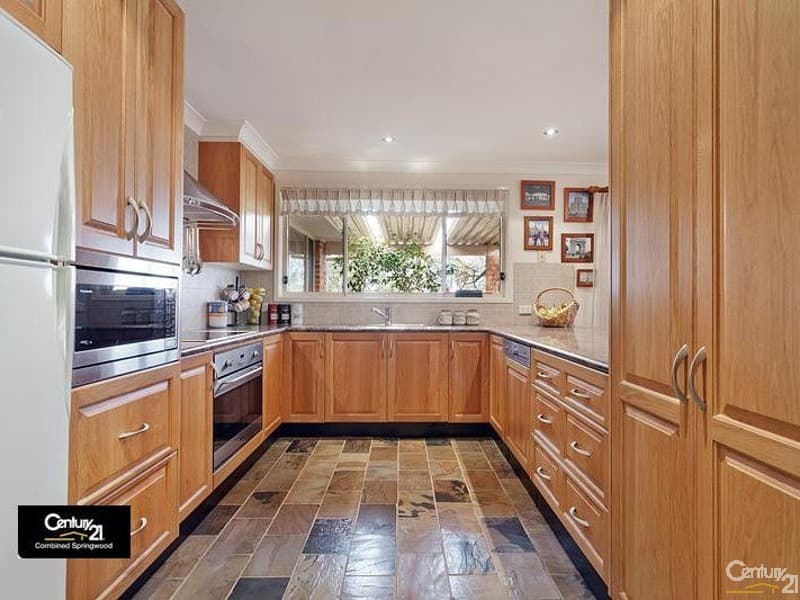 19 Prunella Pl, Faulconbridge, NSW, 2776, Faulconbridge - Thumbnail 4