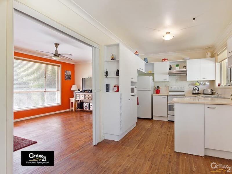 4 Nagle Ave, Springwood, NSW, 2777, Springwood - Thumbnail 4