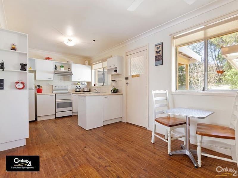 4 Nagle Ave, Springwood, NSW, 2777, Springwood - Thumbnail 5