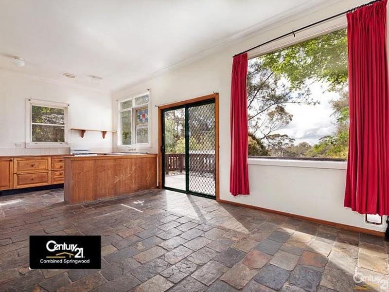 21 Albert Road, Hazelbrook, NSW, 2779, Hazelbrook - Thumbnail 3