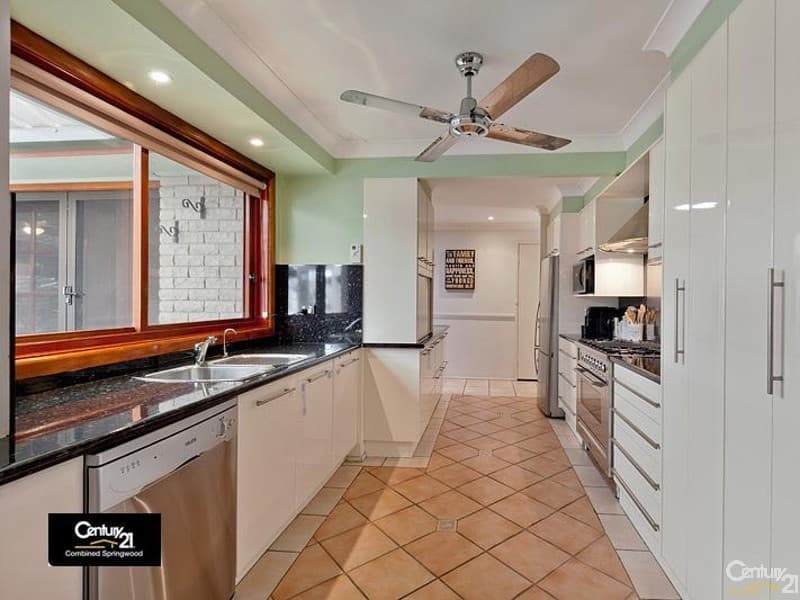 17 Batman Crescent, Springwood, NSW, 2777, Springwood - Thumbnail 4