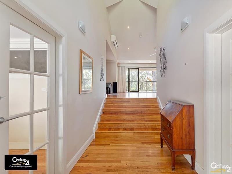 28 Mackellar Circ, Springwood, NSW, 2777, Springwood - Thumbnail 2