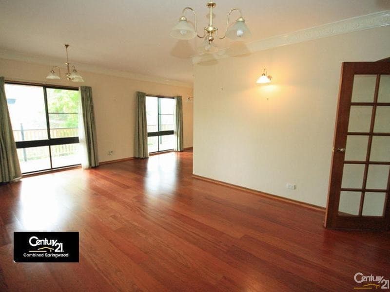 72 Roberts Parade, Hawkesbury Heights, NSW, 2777, Hawkesbury Heights - Thumbnail 2