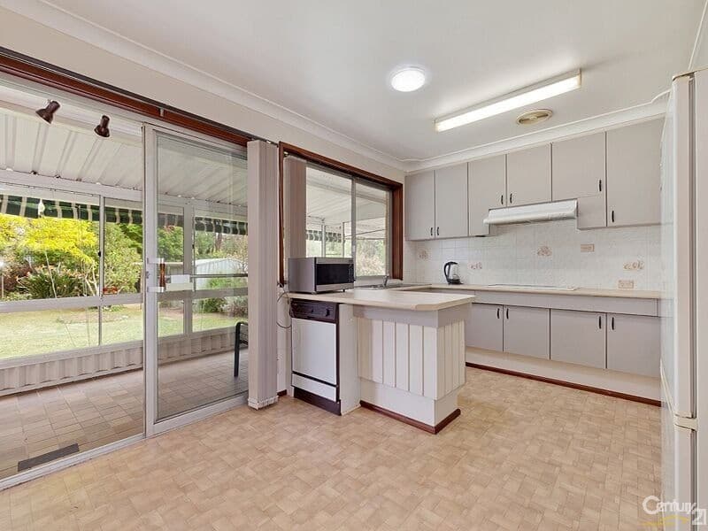 7 Fairway Ave, Springwood, NSW, 2777, Springwood - Thumbnail 2