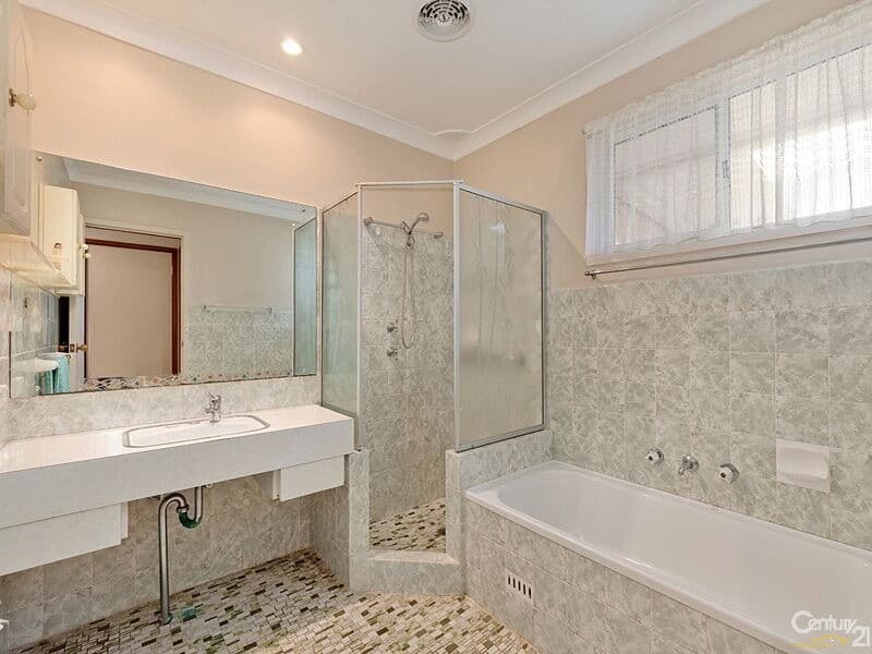 7 Fairway Ave, Springwood, NSW, 2777, Springwood - Thumbnail 8