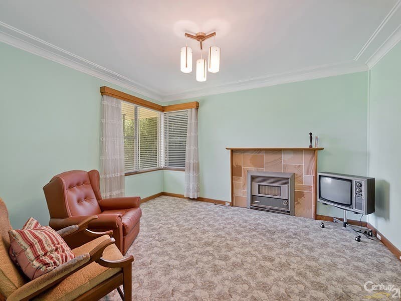 7 Plateau Road, Springwood, NSW, 2777, Springwood - Thumbnail 2