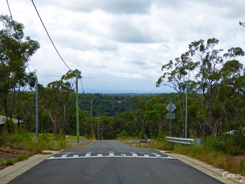 4 Badham Street, Faulconbridge, NSW, 2776, Faulconbridge - Thumbnail 2