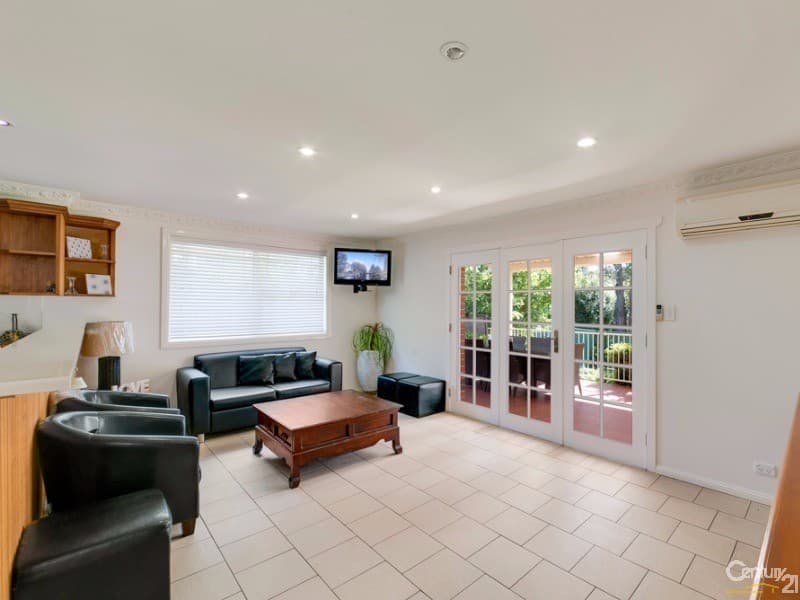 18  Green Parade, Valley Heights, NSW, 2777, Valley Heights - Thumbnail 8
