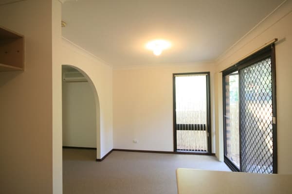 14 Linksview Rd, Springwood, NSW, 2777, Springwood - Thumbnail 4