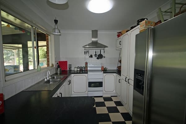 5 Jura Cres, Winmalee, NSW, 2777, Winmalee - Thumbnail 4