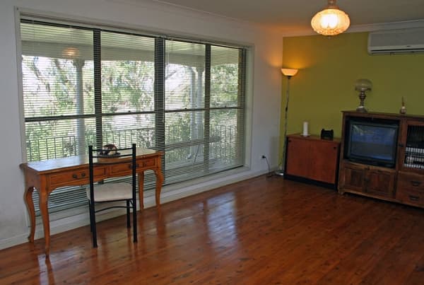 2 Green Pde, Valley Heights, NSW, 2777, Valley Heights - Thumbnail 3