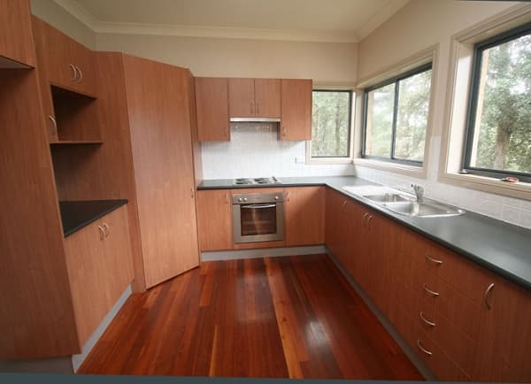 135 Macquarie Road, Springwood, NSW, 2777, Springwood - Thumbnail 3