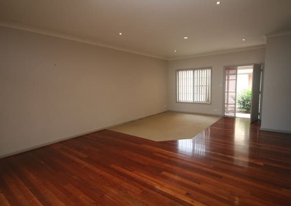 135 Macquarie Road, Springwood, NSW, 2777, Springwood - Thumbnail 4