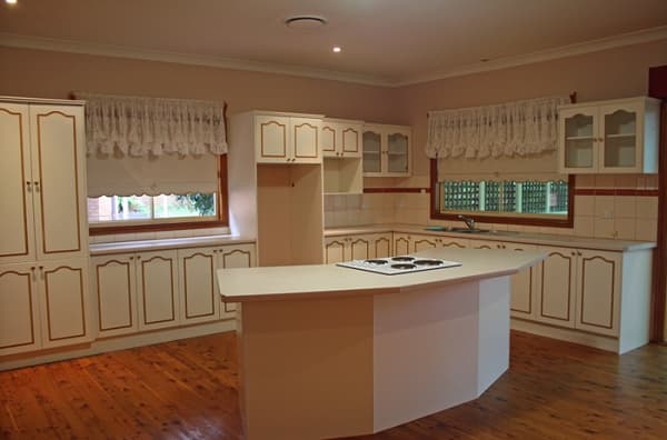 135 Macquarie Road, Springwood, NSW, 2777, Springwood - Thumbnail 4