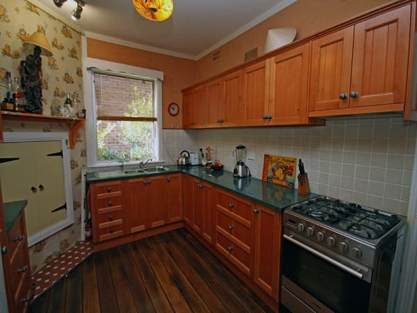 36 Valley Road, Springwood, NSW, 2777, Springwood - Thumbnail 3