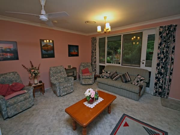 4 Sherwood Ave, Springwood, NSW, 2777, Springwood - Thumbnail 2