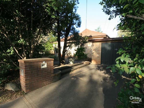 65 Hardy Avenue, CANNONS CREEK, Cannons Creek - Image 1