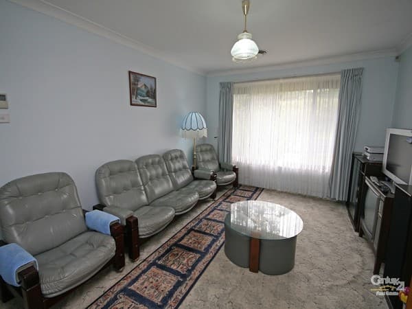 8 Grahame St, Blaxland, NSW, 2774, Blaxland - Thumbnail 2