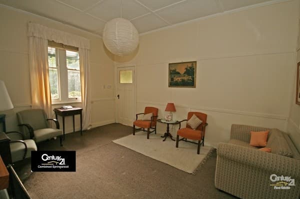 14 Bee Farm Rd, Springwood, NSW, 2777, Springwood - Thumbnail 4