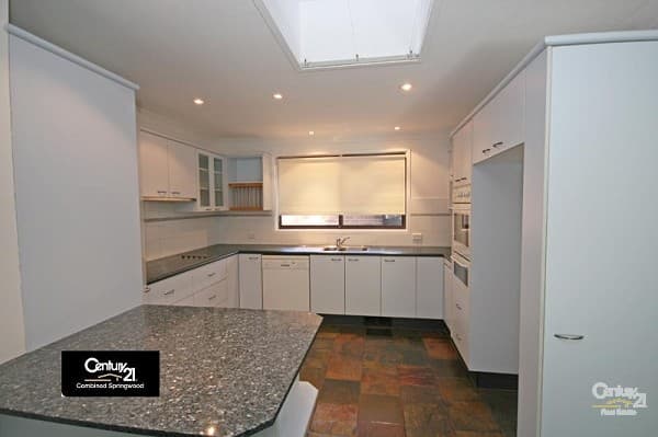 15 Mackellar Circle, Springwood, NSW, 2777, Springwood - Thumbnail 2