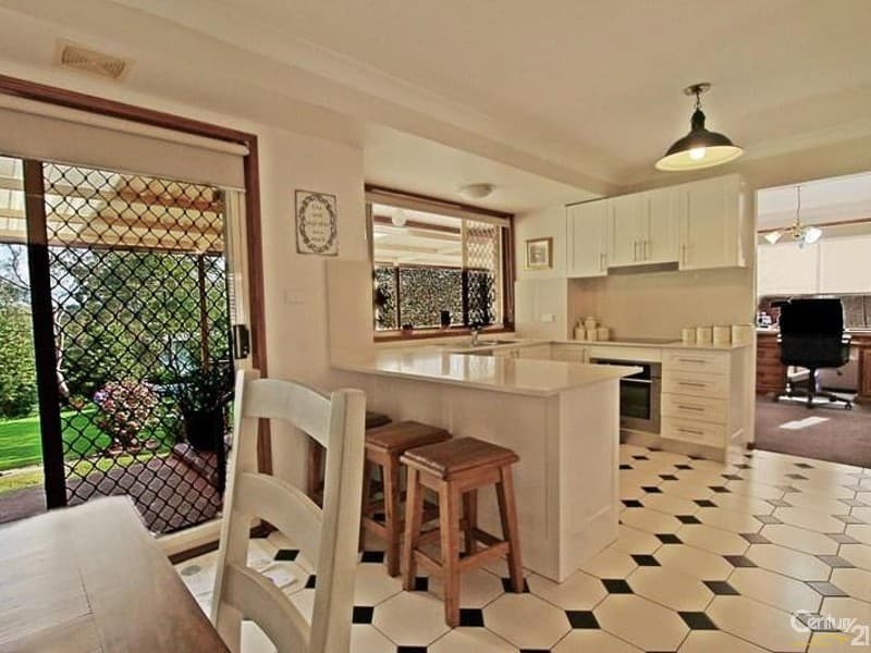 25 Bedford Road, Woodford, NSW, 2778, Woodford - Thumbnail 5