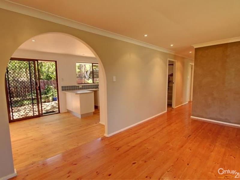 35 Reserve Avenue, Hazelbrook, NSW, 2779, Hazelbrook - Thumbnail 2