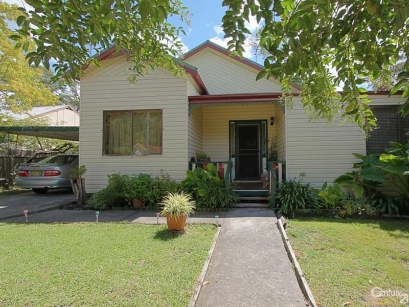 4 Oaklands Road, Hazelbrook, NSW, 2779, Hazelbrook - Image 1