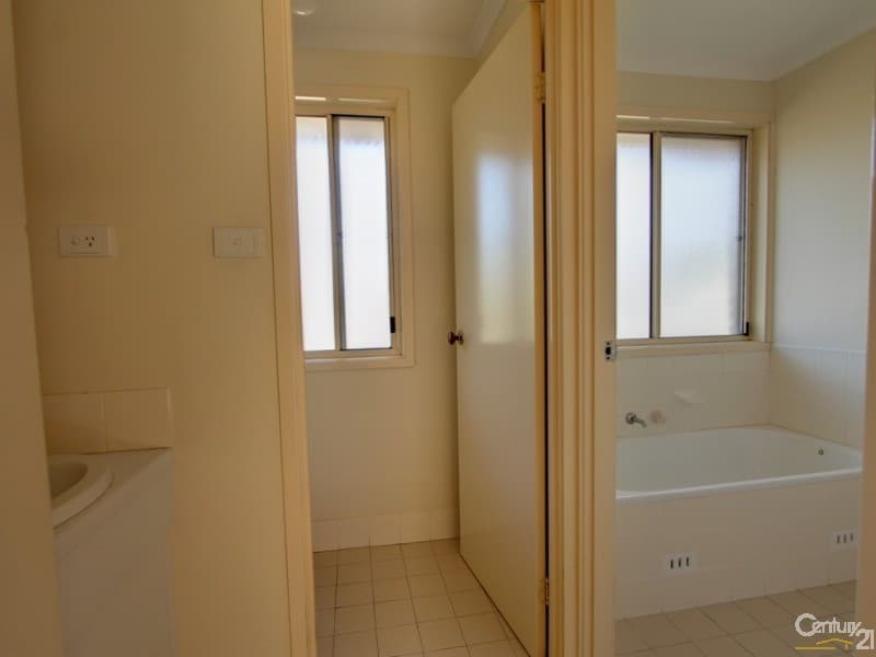 56 Banksia Road, Wentworth Falls, NSW, 2782, Wentworth Falls - Thumbnail 3