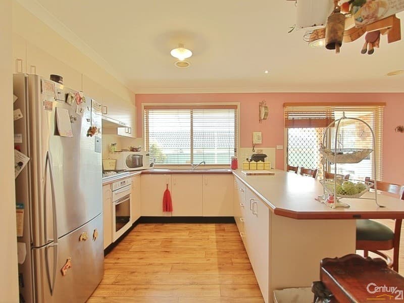 8 Queens View Crescent, Lawson, NSW, 2783, Lawson - Thumbnail 6