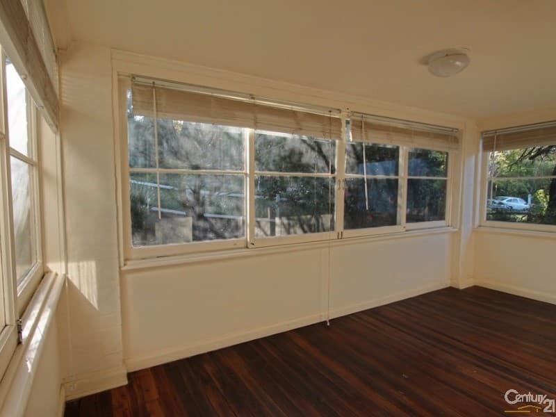 15 Winbourne Road, Hazelbrook, NSW, 2779, Hazelbrook - Thumbnail 8