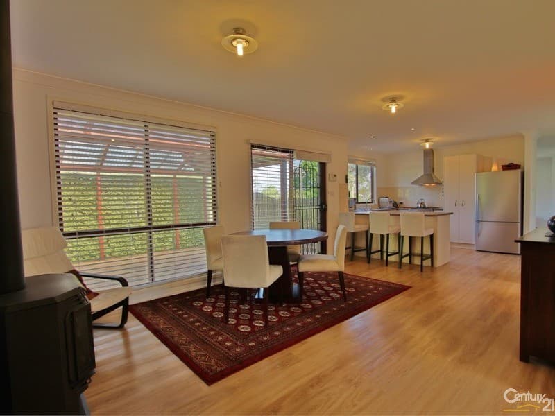 8 Parker Street, Woodford, NSW, 2778, Woodford - Thumbnail 5
