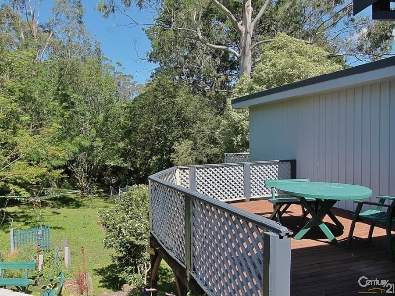 16 Oaklands Road, Hazelbrook, NSW, 2779, Hazelbrook - Thumbnail 3