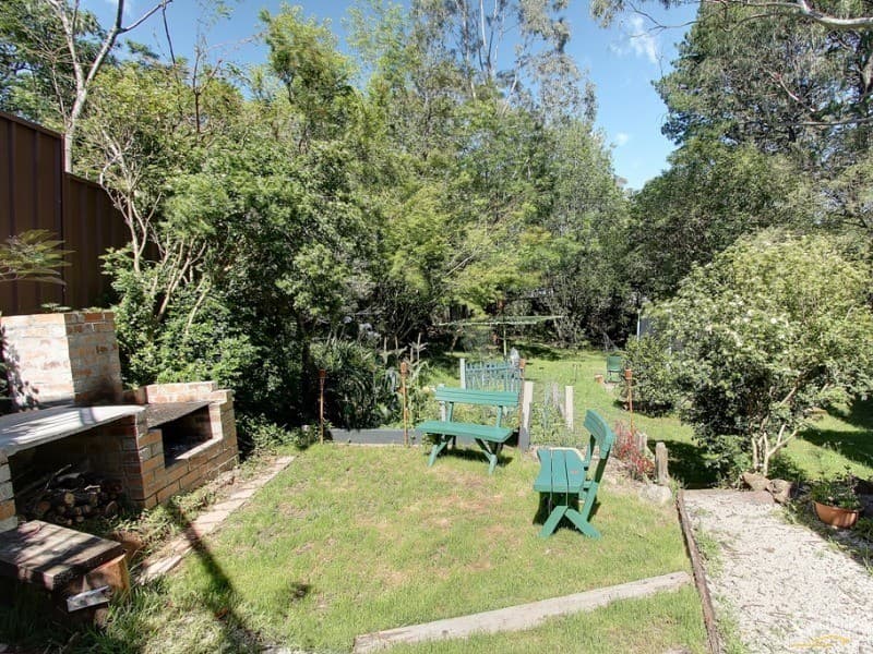 16 Oaklands Road, Hazelbrook, NSW, 2779, Hazelbrook - Thumbnail 7
